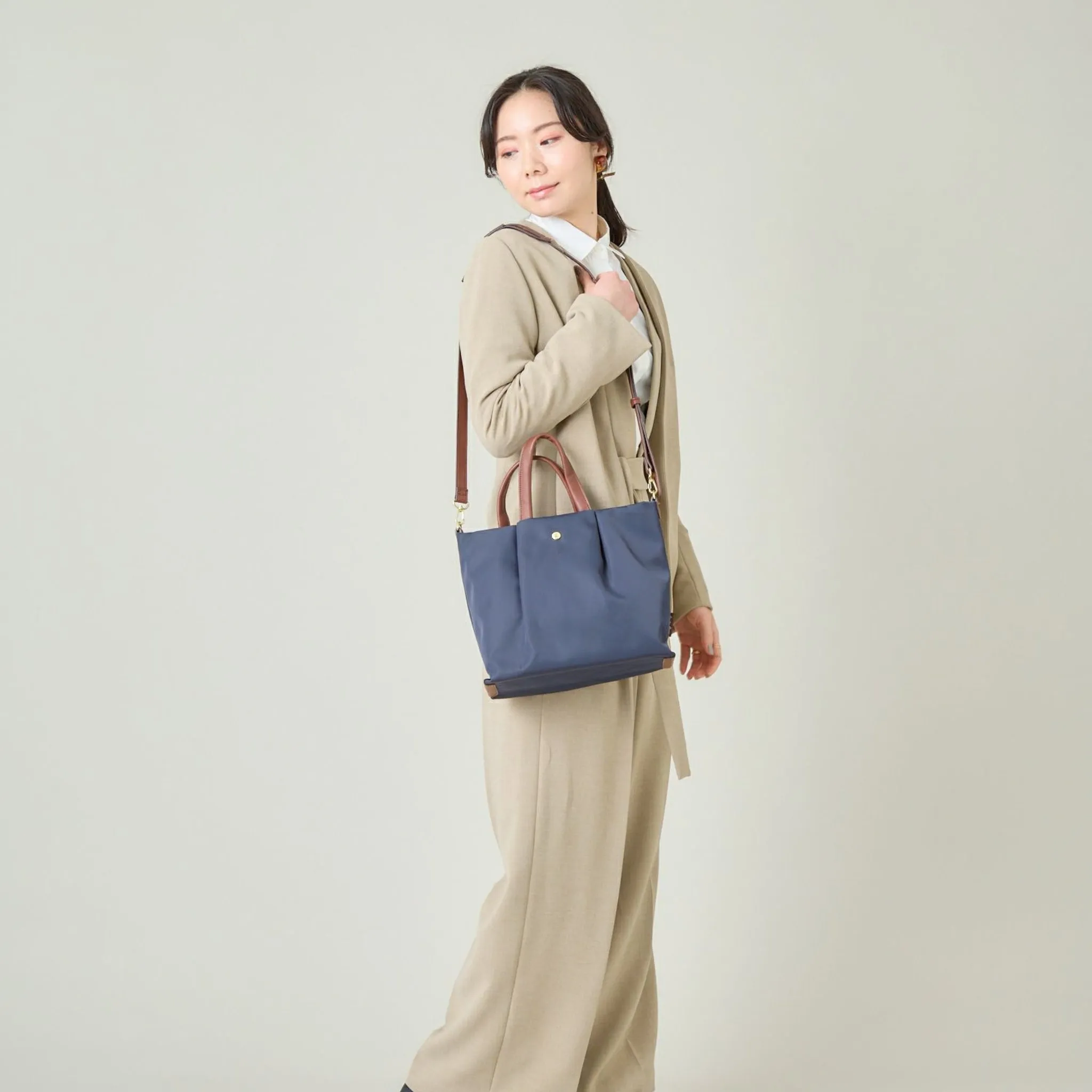 Anello Legato EOS Shoulder Bag in Navy
