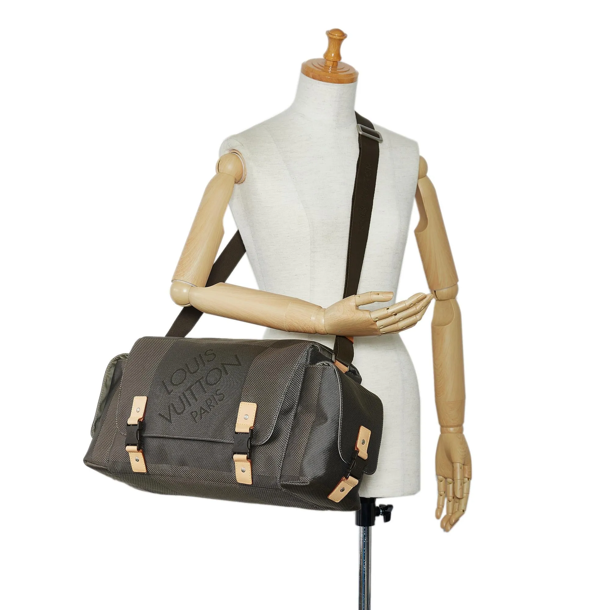 Louis Vuitton Damier Geant Belier (SHG-PvNRYe)