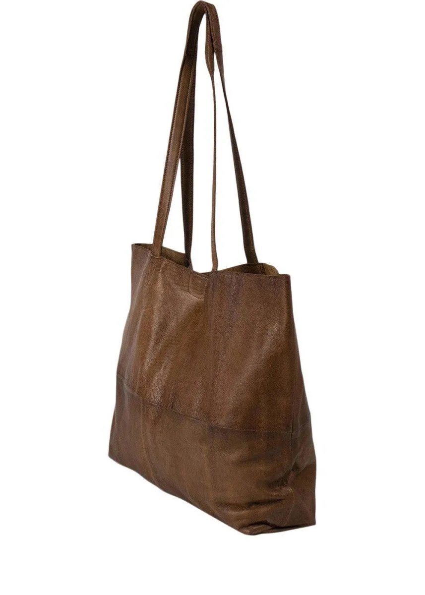 Marlo Urban - Walnut