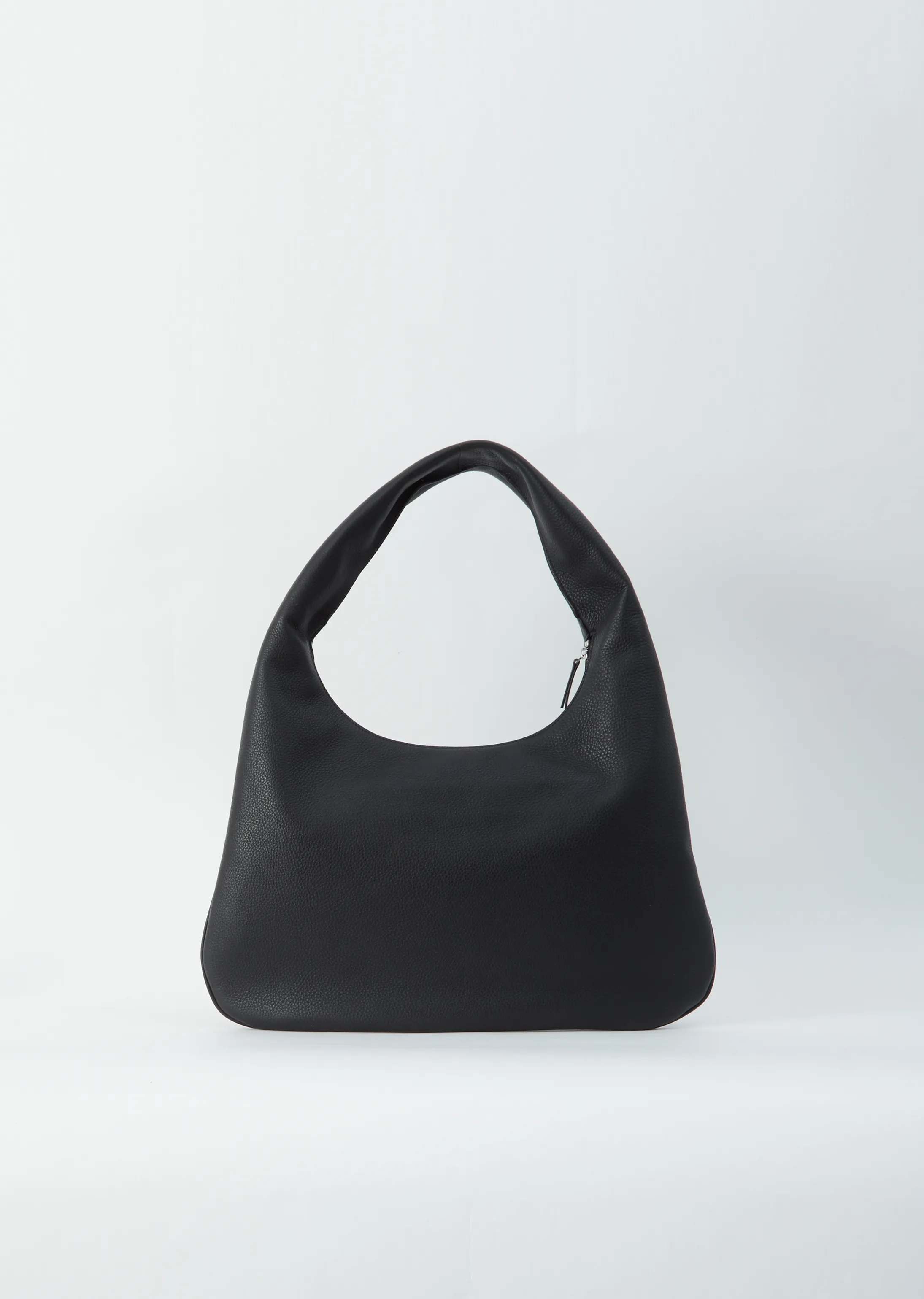 Medium Everyday Shoulder — Black