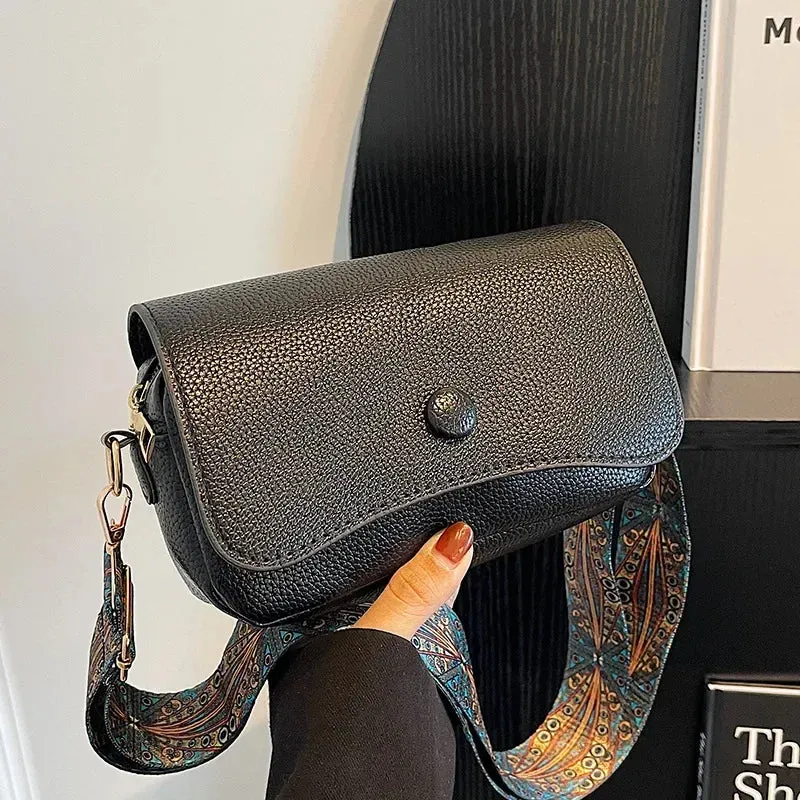 Mqtime Small and high-end retro shoulder crossbody bag for women's summer  new versatile ins fashion casual underarm bag