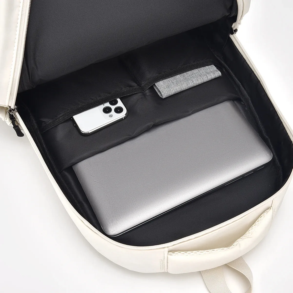 Noir | Minimalist Backpack