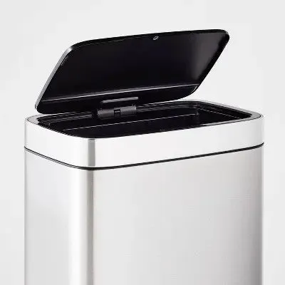 Open Box - Motion Wastebasket with Liner - Brightroom