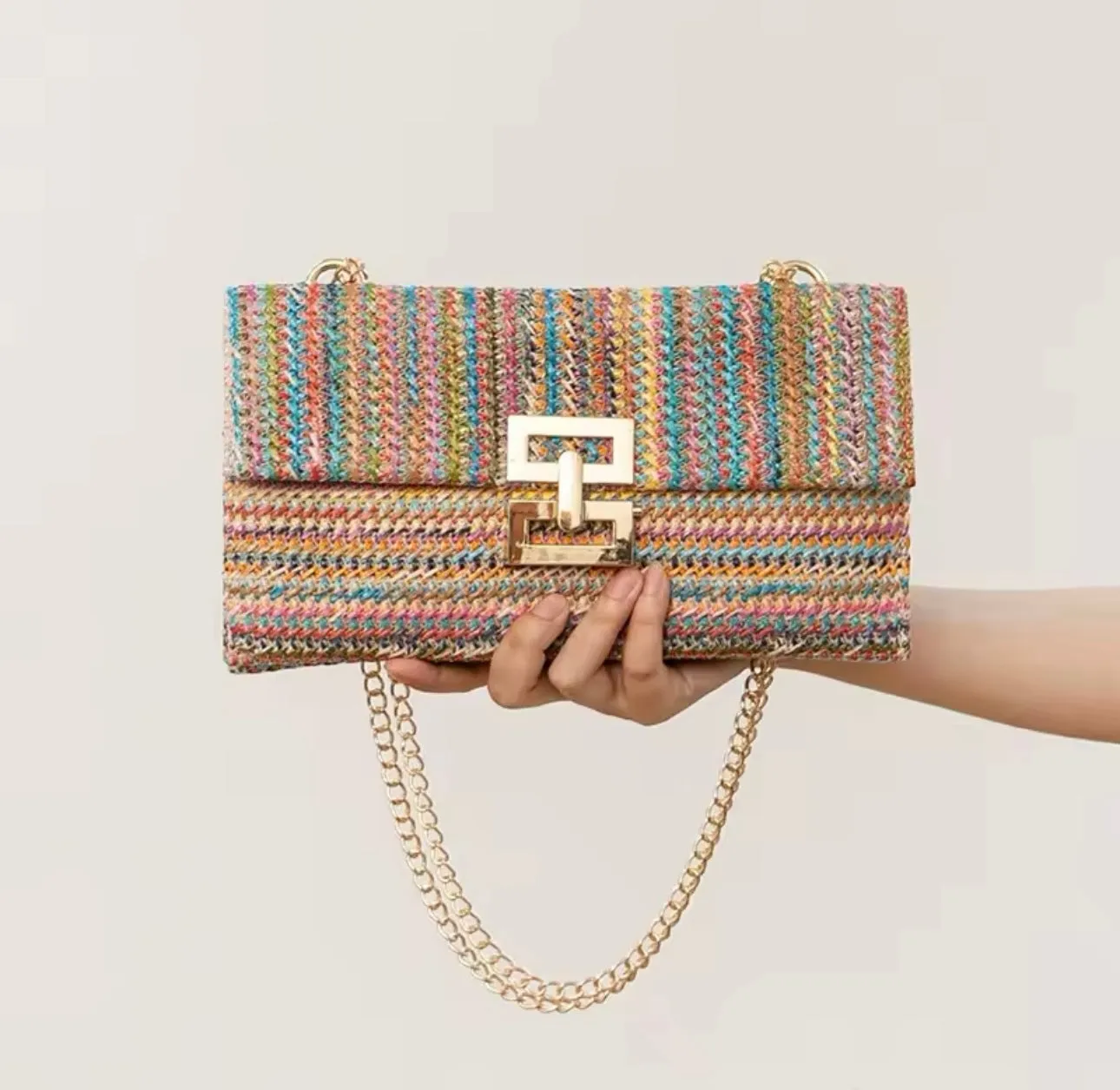 Straw Clutch Bag Stela with Chain