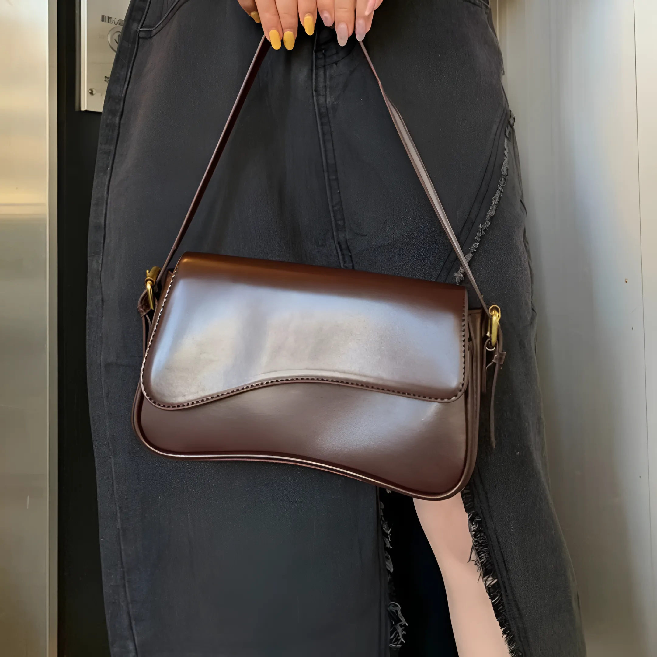 The Yennie Shoulder Bag
