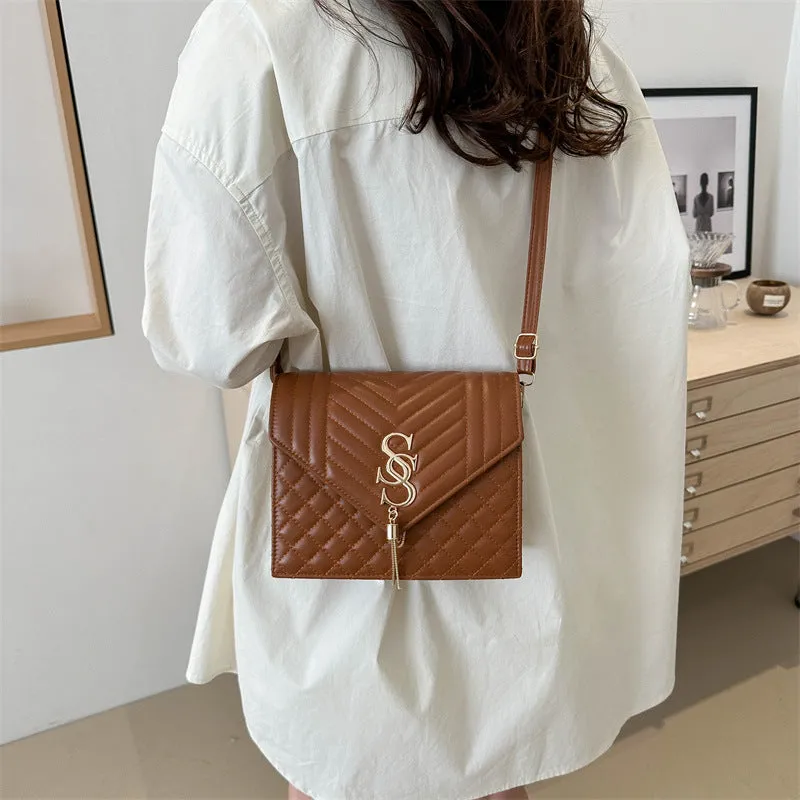 Wholesale Simple and Versatile One-shoulder Crossbody Tassel Underarm Bag
