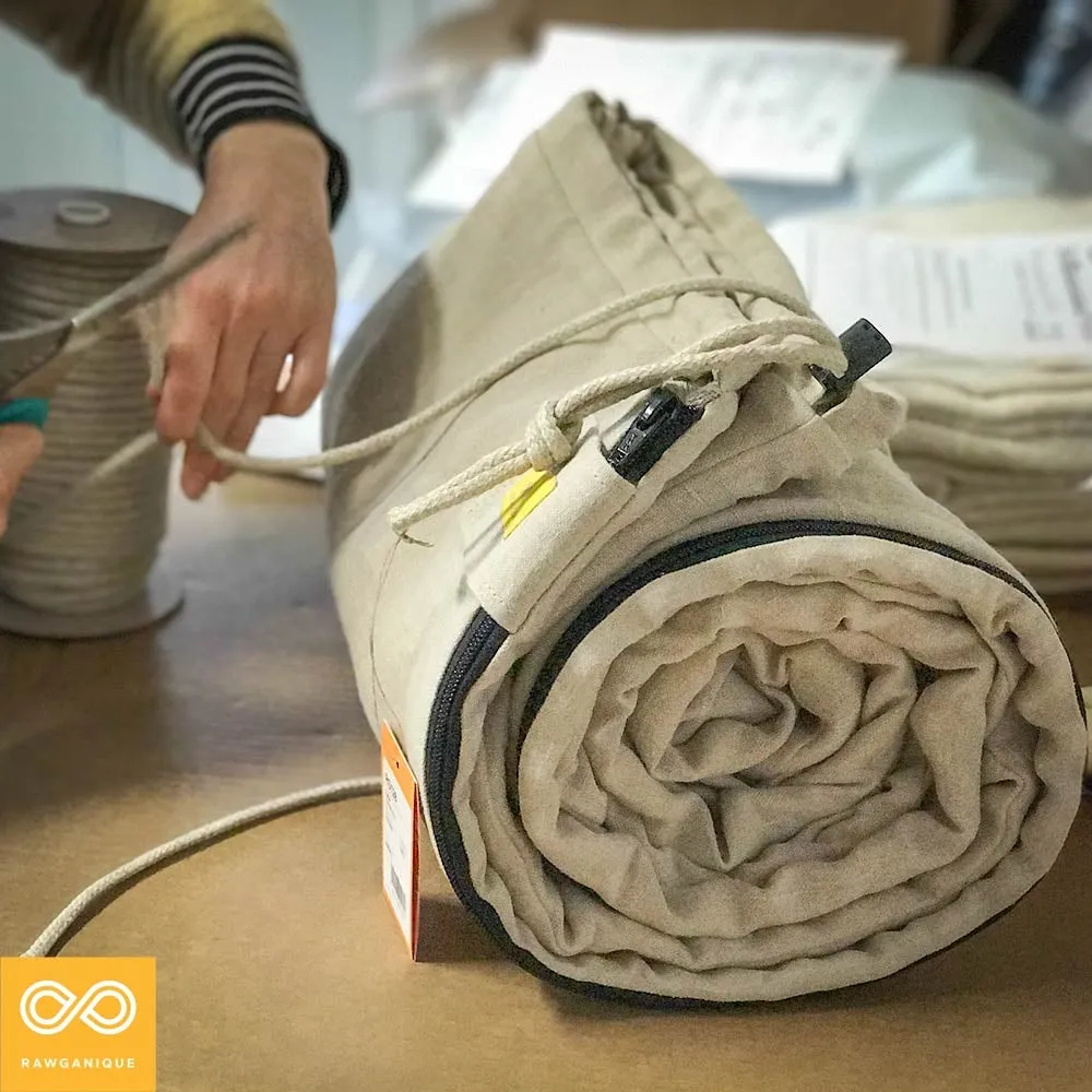 YUKON 100% Organic Hemp Sleeping Bag (Skin-Friendly)