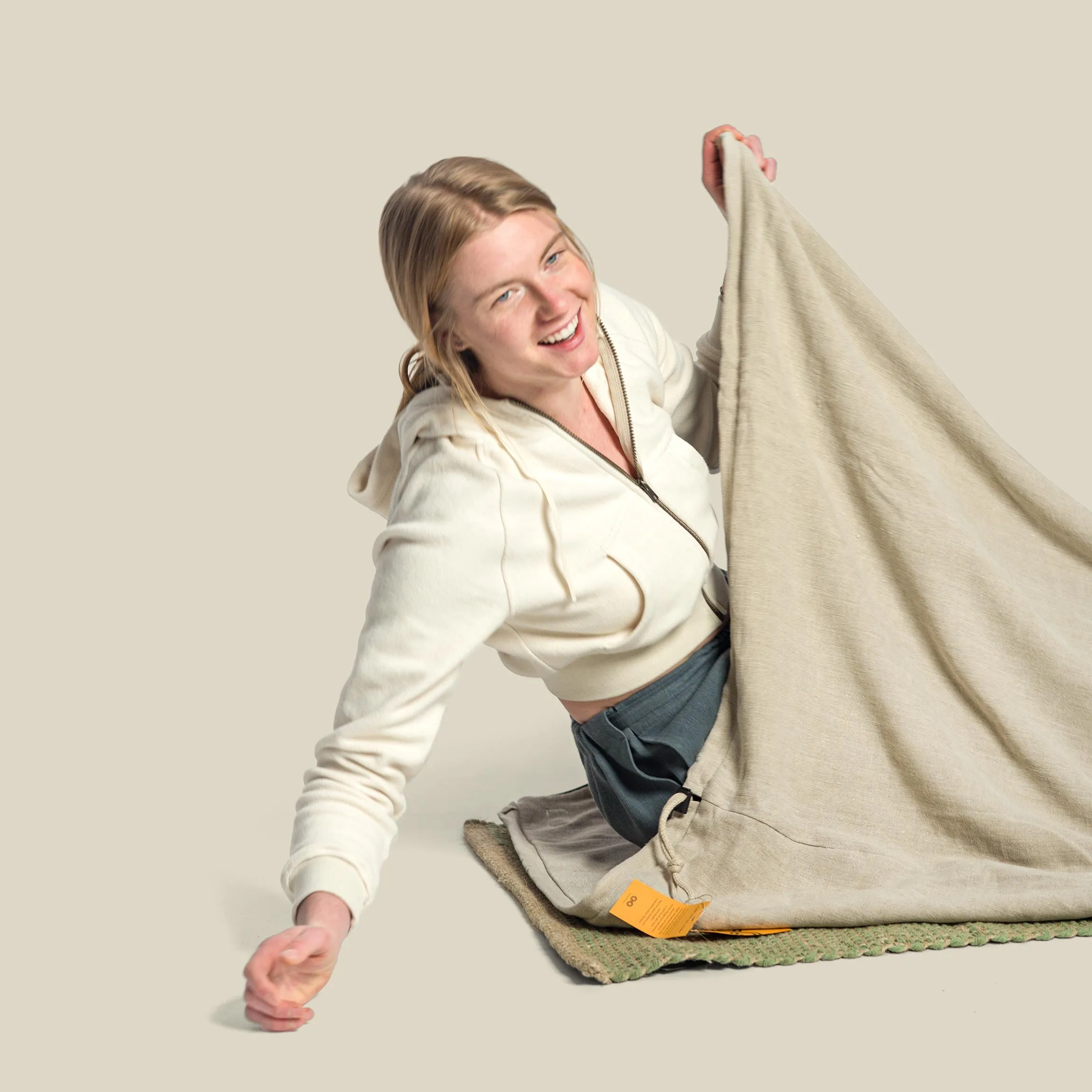 YUKON 100% Organic Hemp Sleeping Bag (Skin-Friendly)
